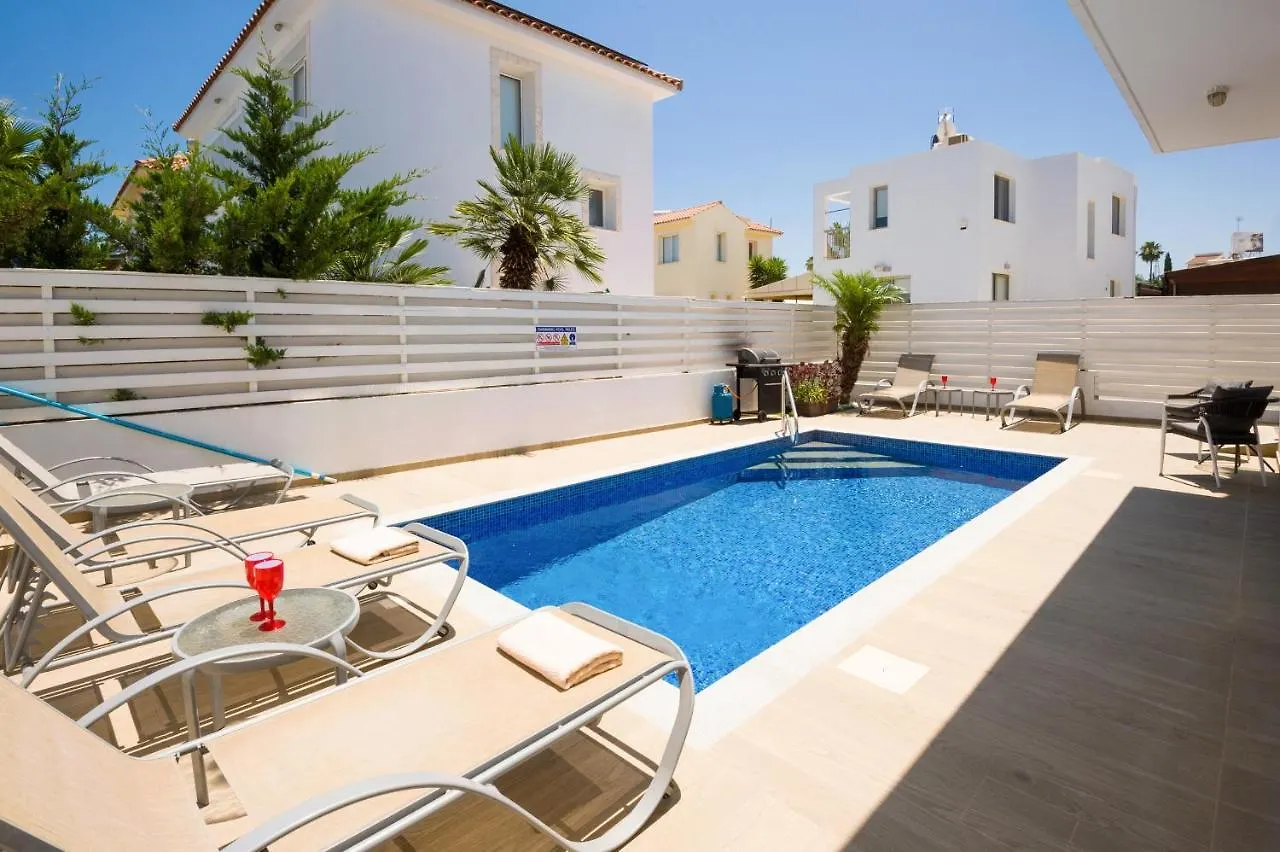 Villa Blue Sky Protaras