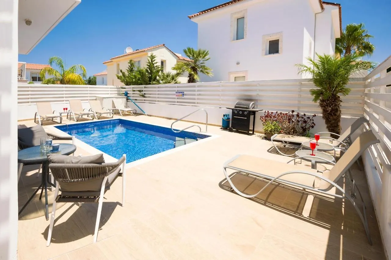 Villa Blue Sky Protaras 0*,  Cipro